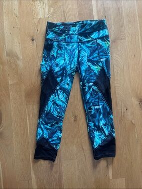 Athleta Teal Green & Black Palm-Print High-Rise Leggings
